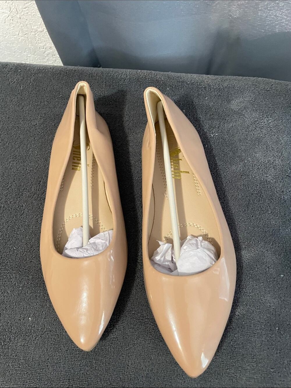 SHEIN Patent Pointed Toe Ballet Flats in Nude NWOT Size 8